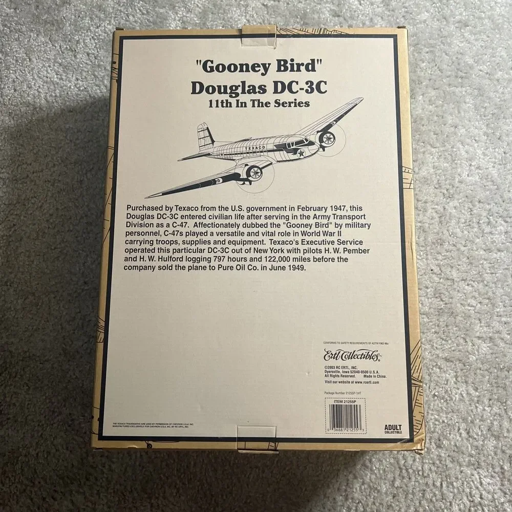 Ertl 2003 Wings of Texaco Gooney Bird Douglas DC-3C 11th Series - Wheel Broken